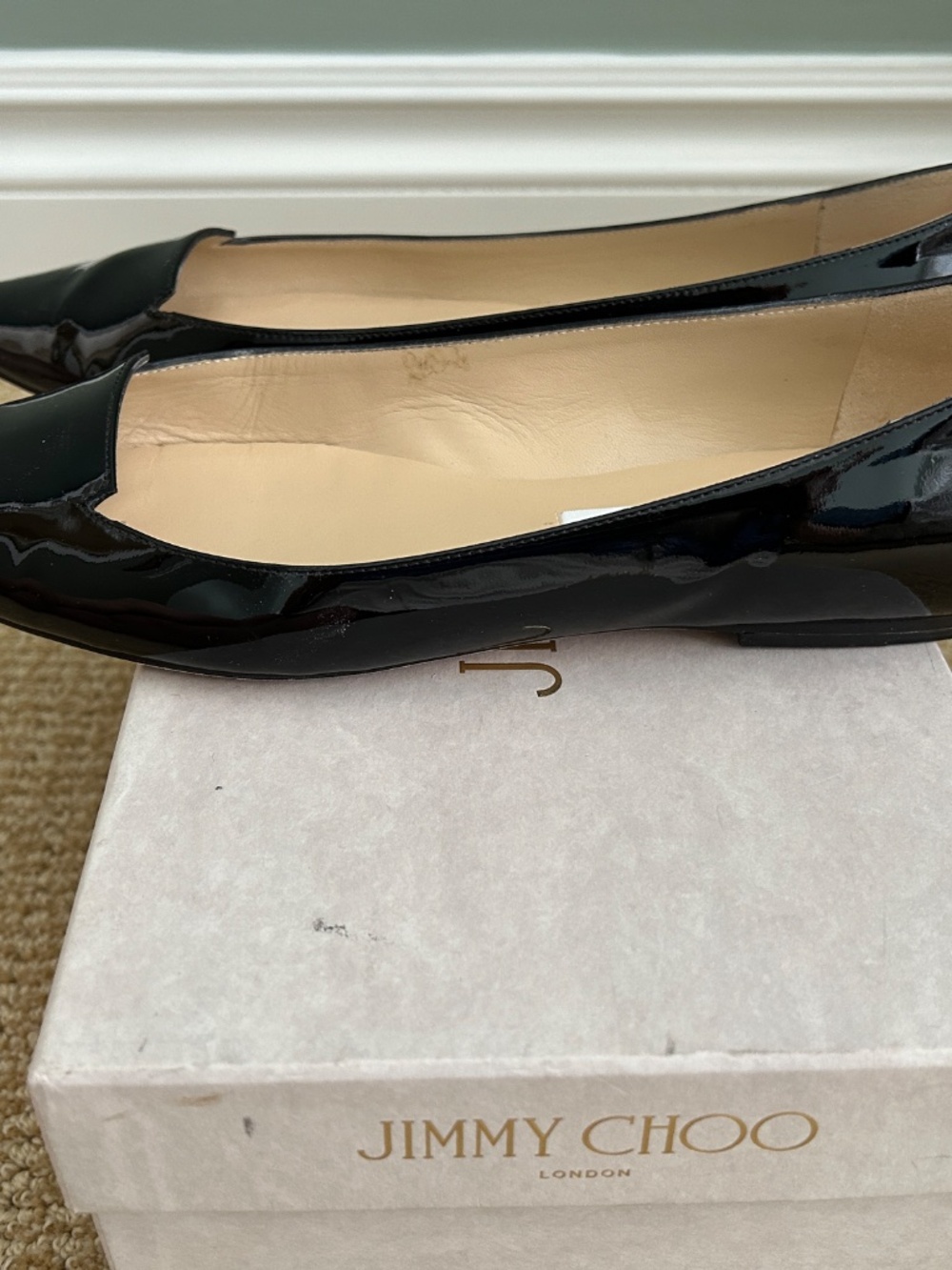 JIMMY CHOO ATTILA BLACK PATENT FLATS - 40 - EUC!!! - Picture 5 of 6